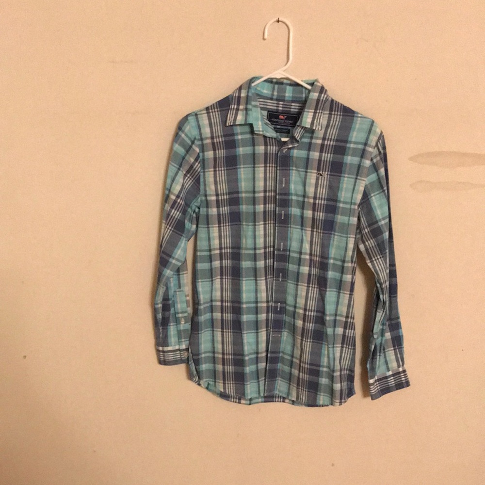 Vineyard Vines boy’s shirt